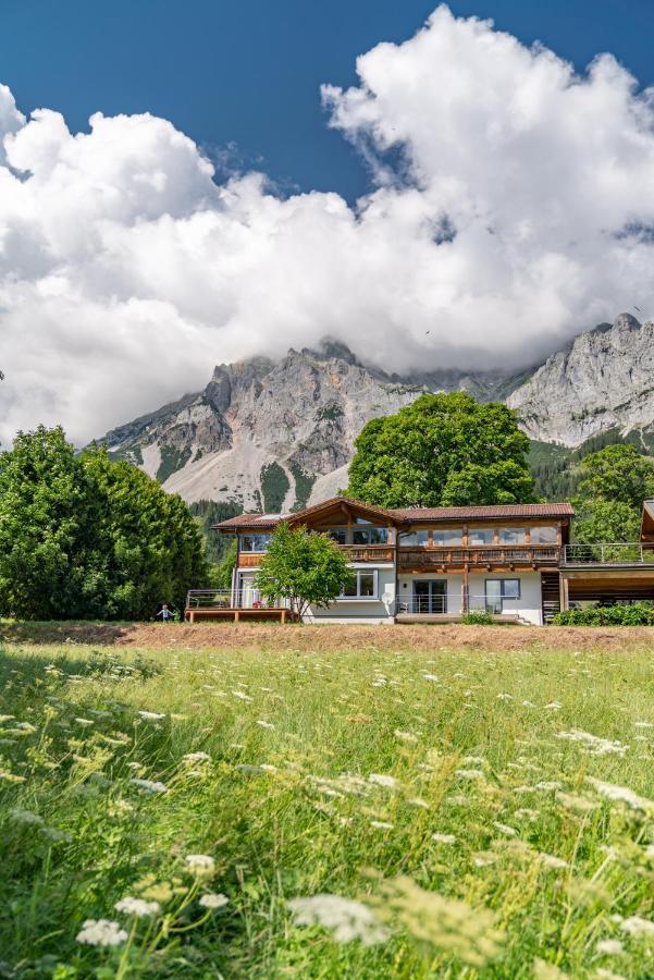 Ferienhaus Fanni 람자우 암 다흐스타인 외부 사진